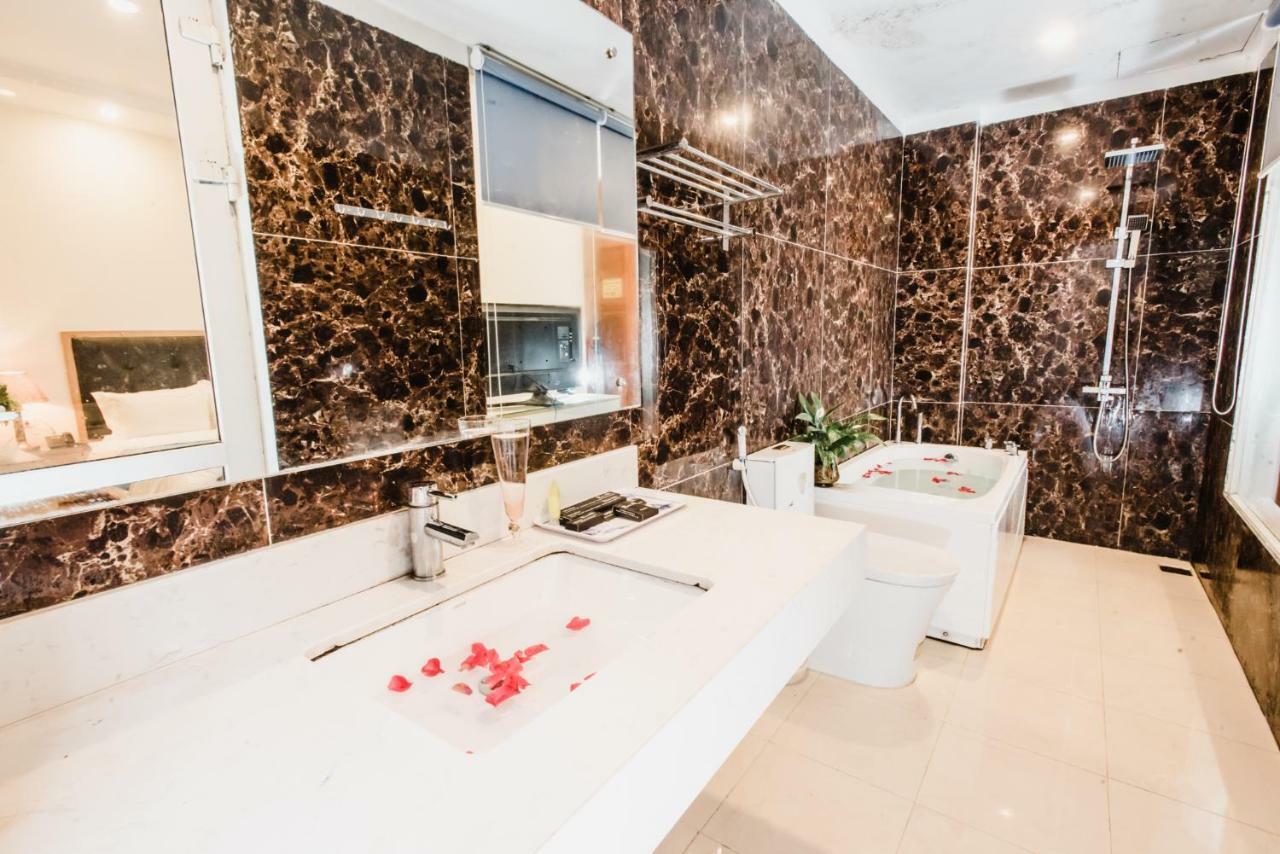 Hotel Royal Van Lung Εξωτερικό φωτογραφία